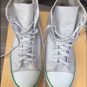 Tretorn Canvas High -top sneakers 9.5 women